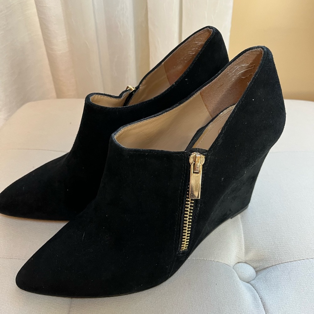 Jessica Simpson side zip wedge..8.5 - Picture 2 of 6